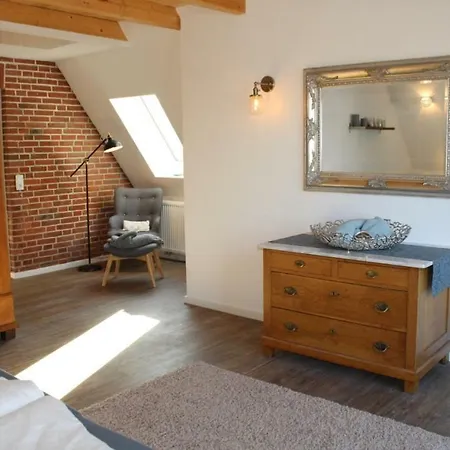 Eulenhaus * Osterhever